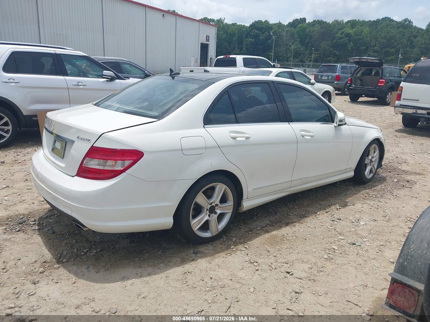 2011 MERCEDES-BENZ C 300 auction photo 4