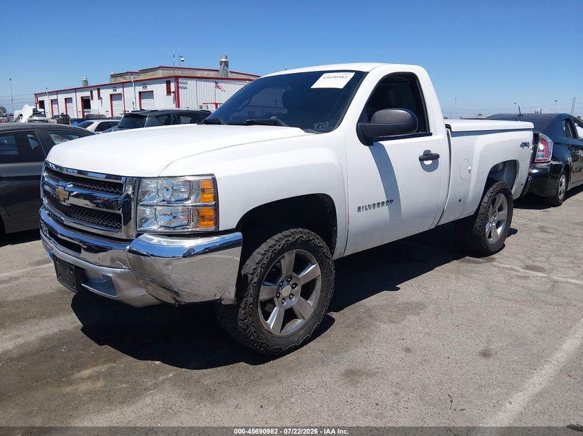 2011 CHEVROLET SILVERADO TRUCK 4.8L V-8 VVT, 302HP