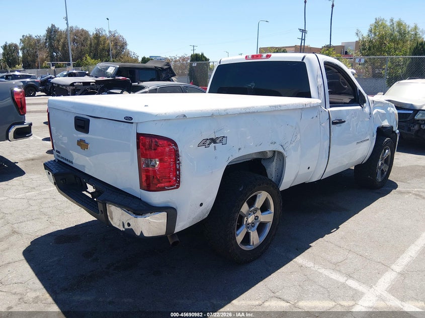 2011 CHEVROLET SILVERADO TRUCK 4.8L V-8 VVT, 302HP