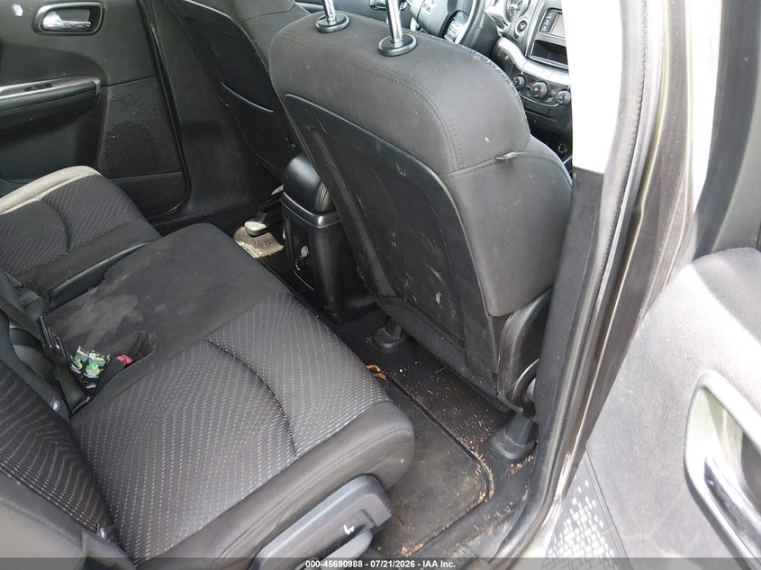 2015 DODGE JOURNEY auction photo 8