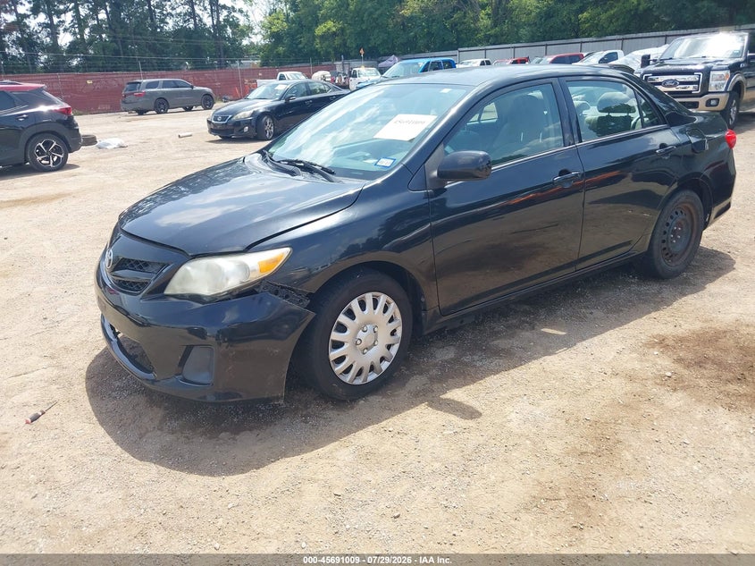 Vin: 5yfbu4ee4cp037409, lot: 46189637, toyota corolla le 20122