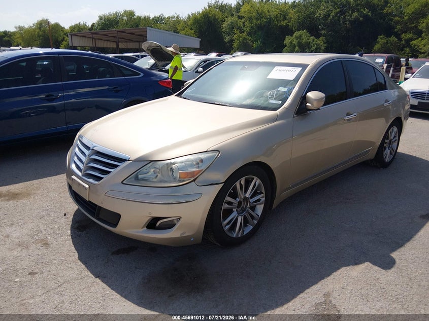 2011 HYUNDAI GENESIS auction photo 2