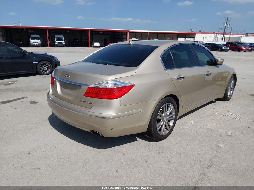 2011 HYUNDAI GENESIS auction photo 4