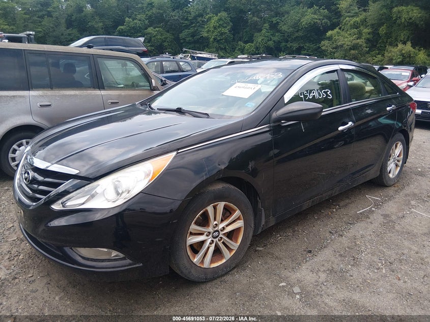 2013 HYUNDAI SONATA auction photo 2