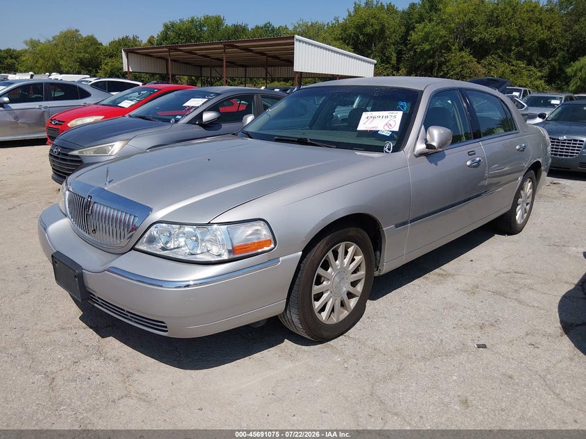 2007 Lincoln Town Car, Звичайний знос, IAAI, VIN 1LNHM81V67Y617023 — фото 2