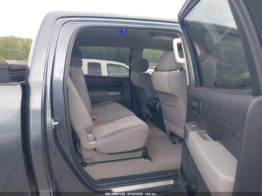 2010 TOYOTA TUNDRA auction photo 8