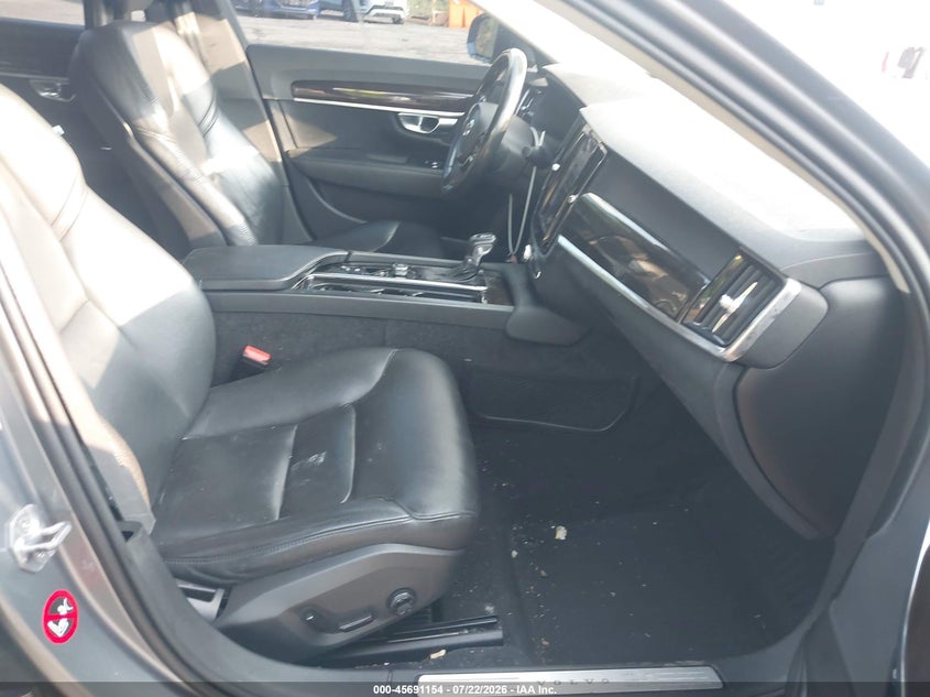 VOLVO S90 2018 VIN LVY992MK8JP036072