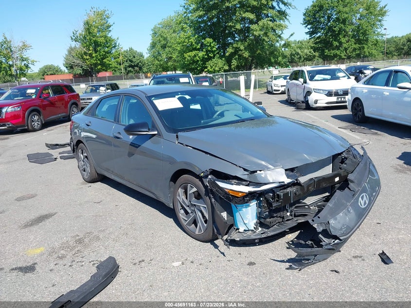 2025 HYUNDAI ELANTRA SEL SPORT