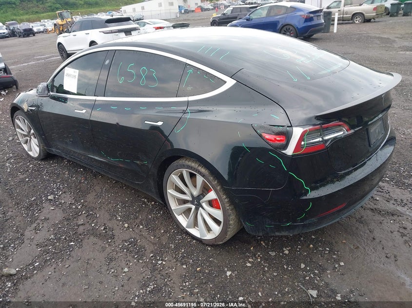 2019 Tesla Model 3 Long Range/Performance VIN: 5YJ3E1EB7KF441580 Lot: 45691195