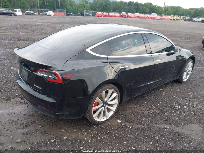 2019 Tesla Model 3 Long Range/Performance VIN: 5YJ3E1EB7KF441580 Lot: 45691195