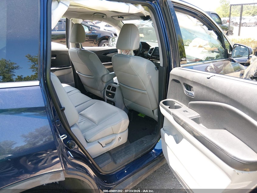 2016 HONDA PILOT auction photo 8