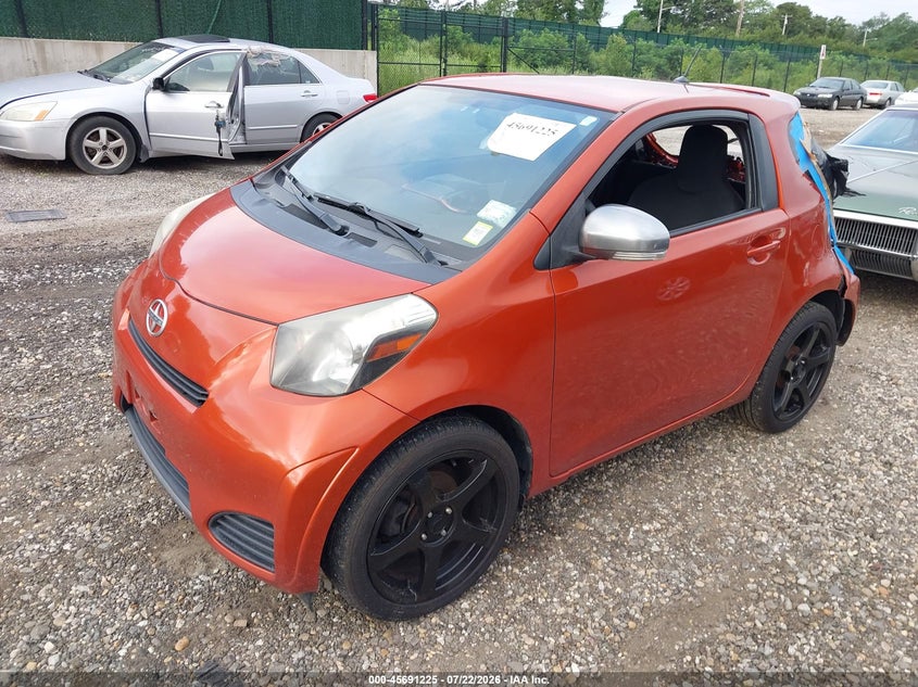 Vin: jtnjjxb00ej026926, lot: 46189853, scion iq 20142