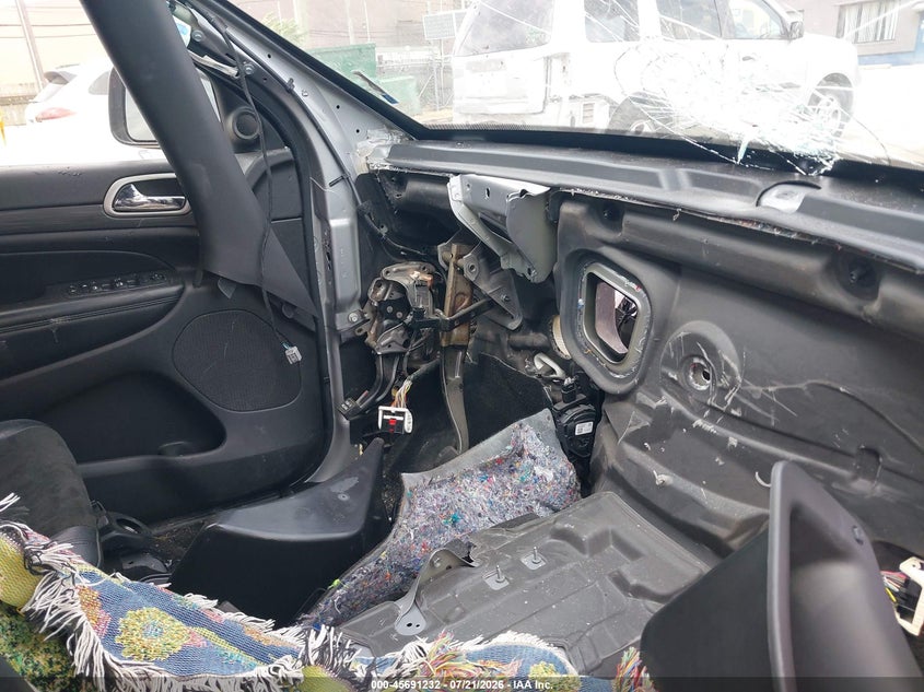 2020 JEEP GRAND CHEROKEE auction photo 5