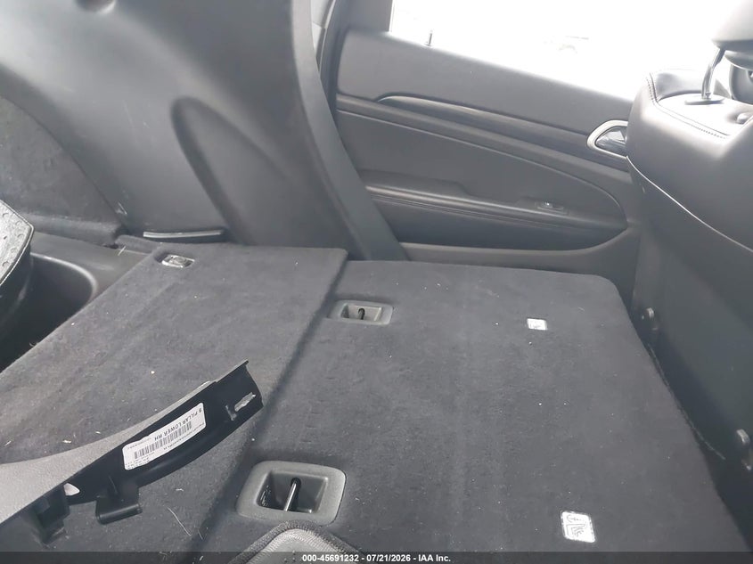 2020 JEEP GRAND CHEROKEE auction photo 8