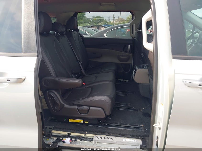 KIA CARNIVAL MPV 2026 VIN KNDNC5K33T6562607