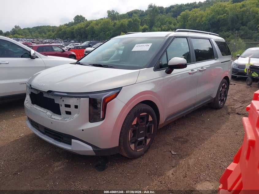 2026 KIA CARNIVAL MPV auction photo 2