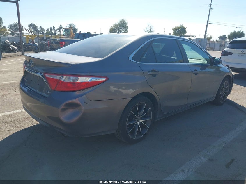 2015 TOYOTA CAMRY auction photo 4