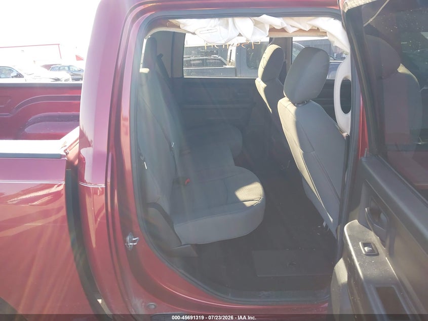 2014 RAM 1500 auction photo 8