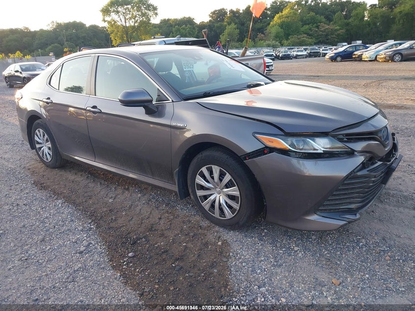 2020 TOYOTA CAMRY auction photo 1