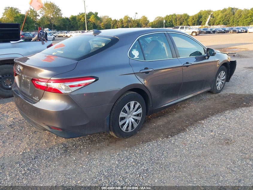 2020 TOYOTA CAMRY auction photo 4