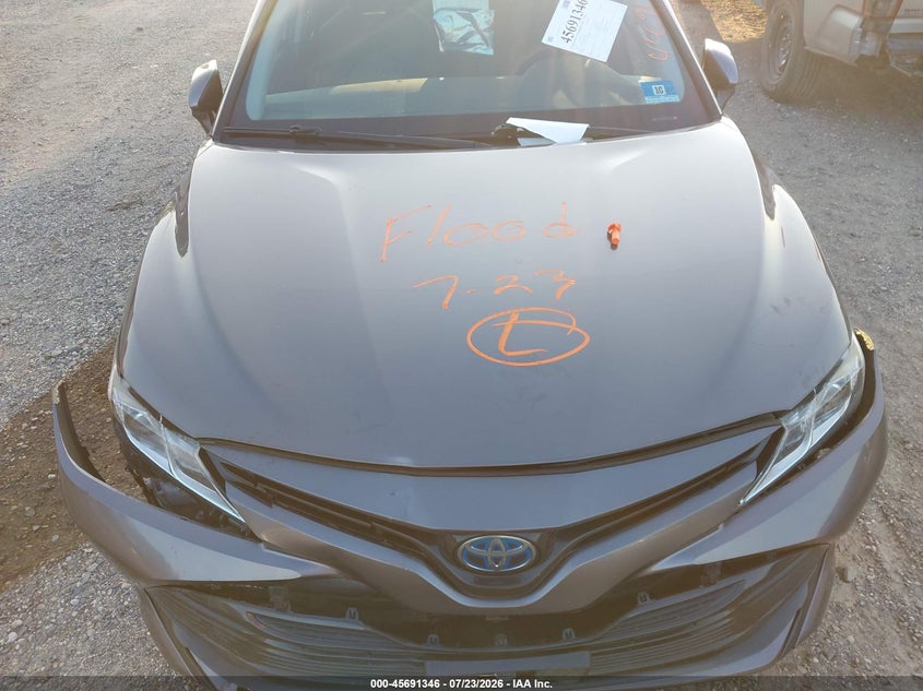 2020 TOYOTA CAMRY auction photo 6