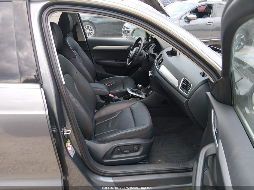 2015 AUDI Q3 auction photo 5