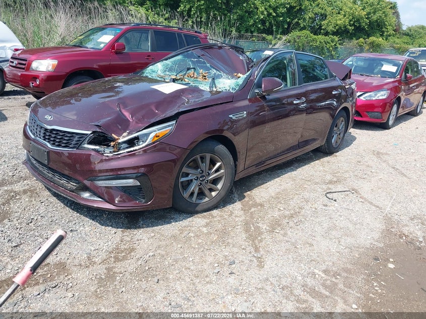 2019 KIA OPTIMA LX · Photo 2