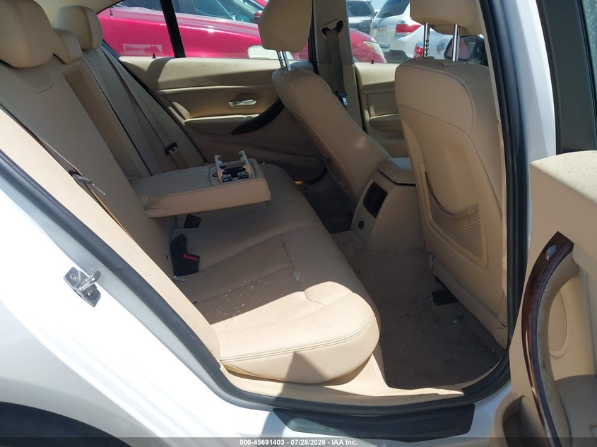 2013 BMW 320I auction photo 8