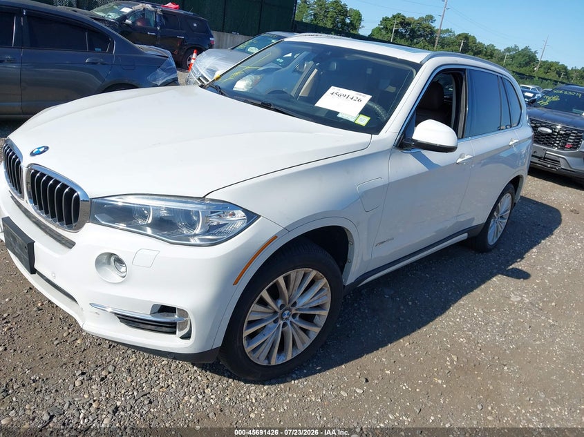 2016 BMW X5 EDRIVE auction photo 2
