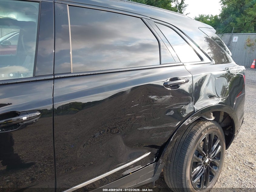 CADILLAC XT5 - zdjęcie 17