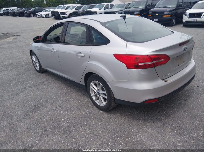 Vin: 1fadp3f23hl300672, lot: 46190112, ford focus se 20173