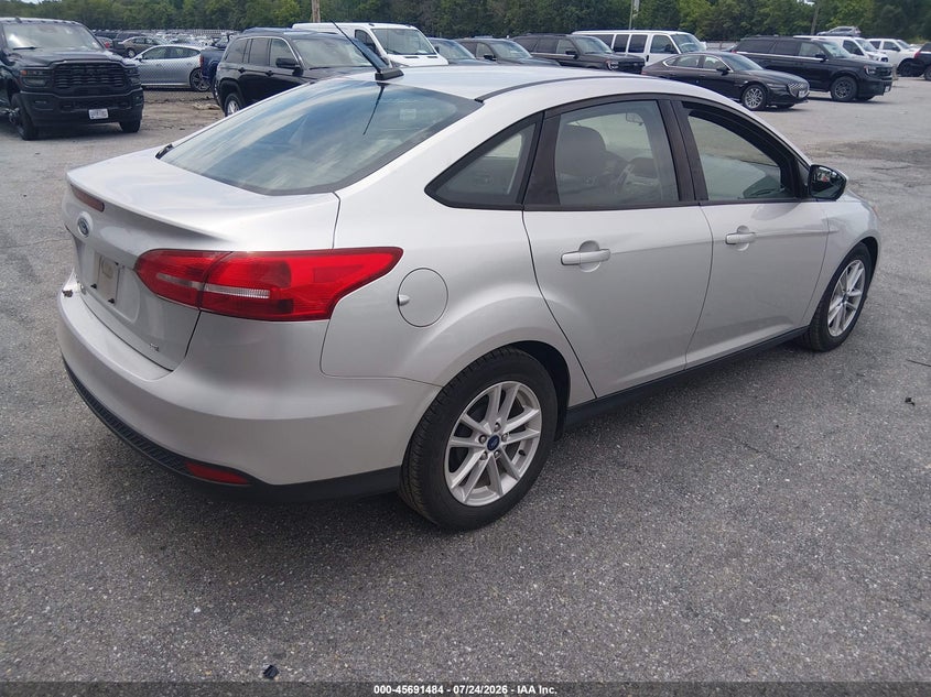 Vin: 1fadp3f23hl300672, lot: 46190112, ford focus se 20174