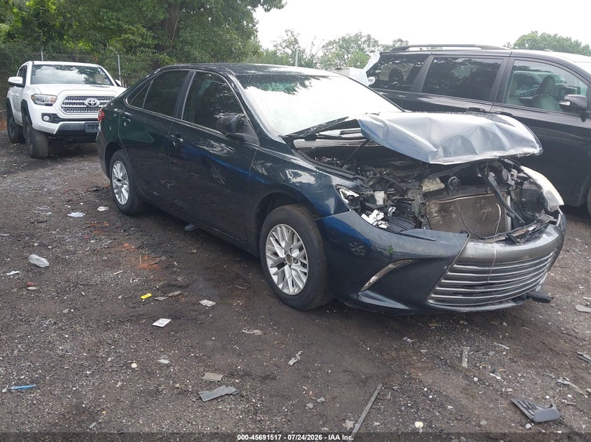 2017 TOYOTA CAMRY auction photo 1