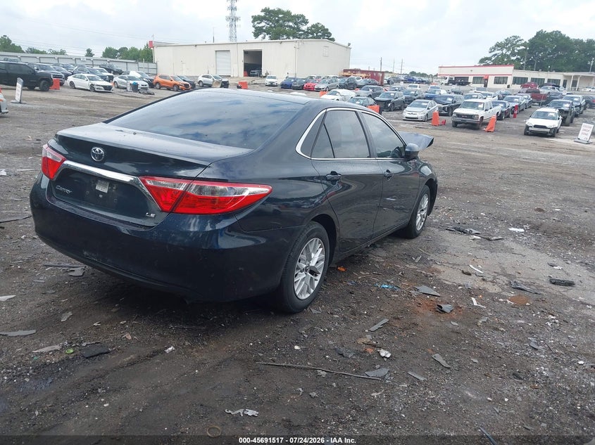 2017 TOYOTA CAMRY auction photo 4