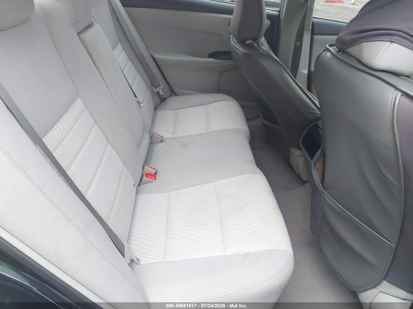 2017 TOYOTA CAMRY auction photo 8