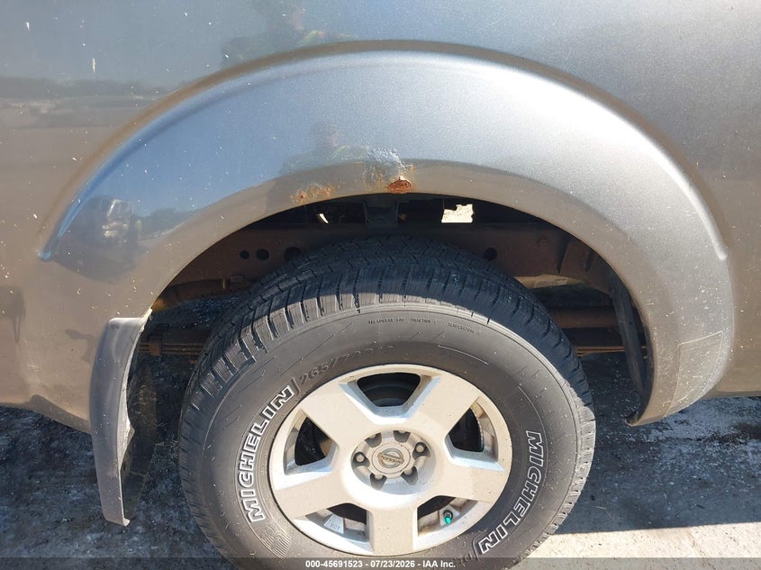 2006 NISSAN FRONTIER auction photo 6