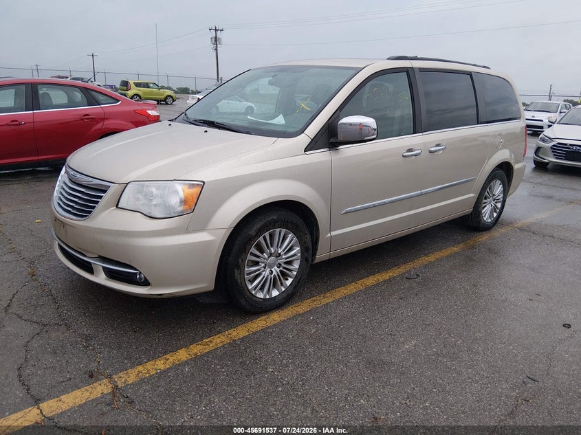 Vin: 2c4rc1cg5fr572452, lot: 46190165, chrysler town & country touring-l 20152