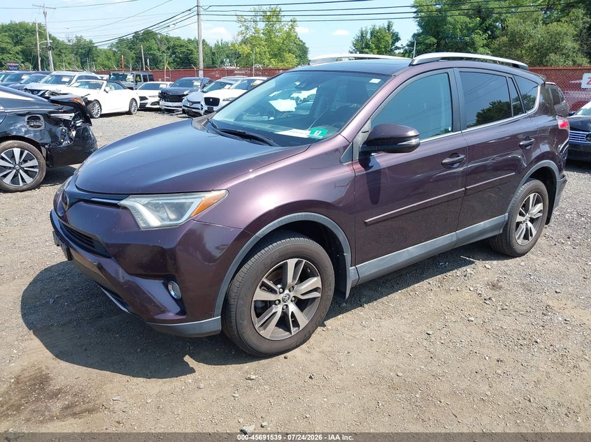 2018 Toyota RAV 4, Удар сзади, IAAI, VIN 2T3RFREV7JW727308 — фото 2