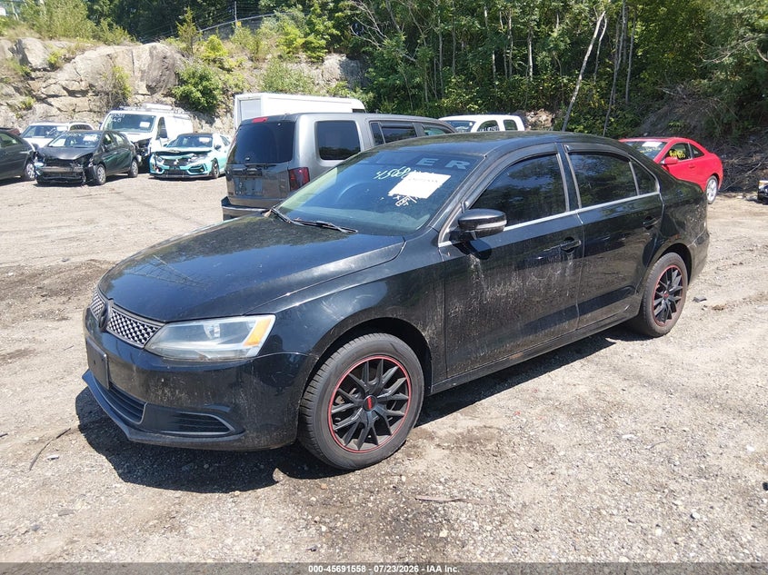 2013 VOLKSWAGEN JETTA auction photo 2
