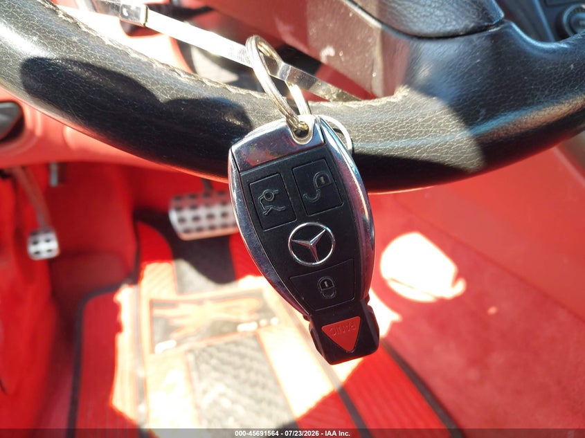 MERCEDES-BENZ SL 500 2005 VIN WDBSK75F25F092398