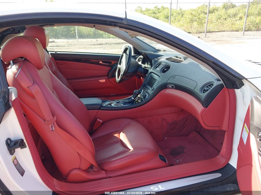 MERCEDES-BENZ SL 500 2005 VIN WDBSK75F25F092398