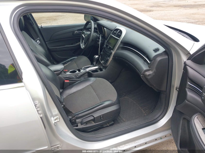 2015 CHEVROLET MALIBU auction photo 5