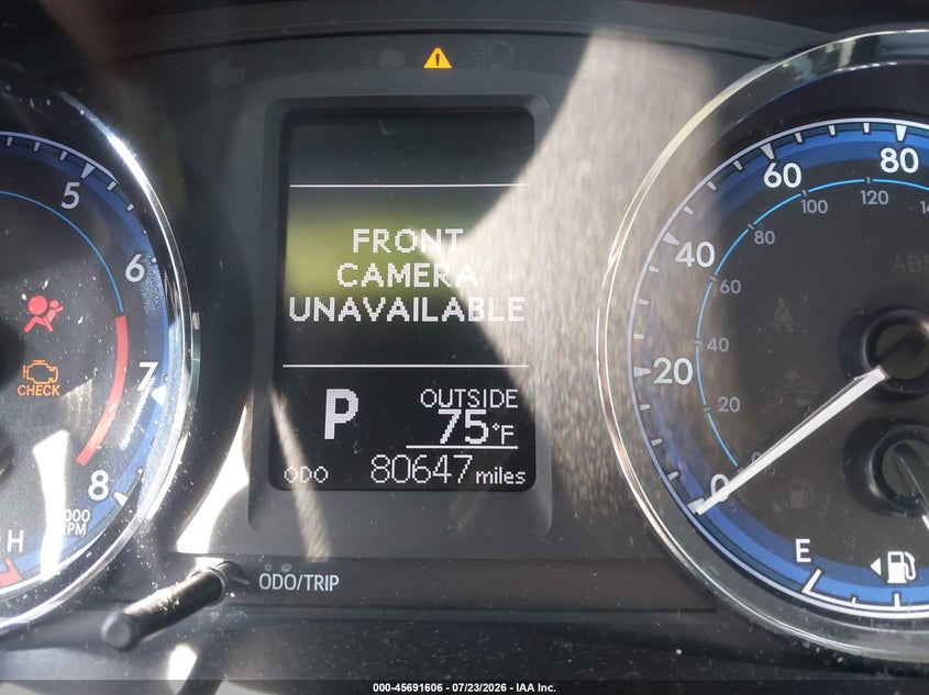 2017 TOYOTA COROLLA auction photo 7