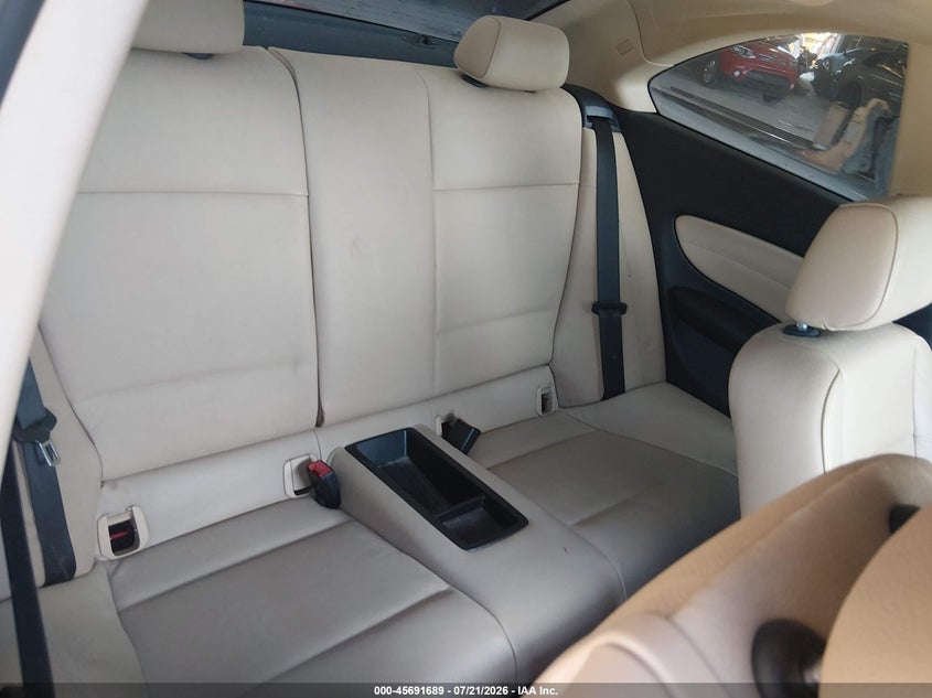 2011 BMW 128I auction photo 8