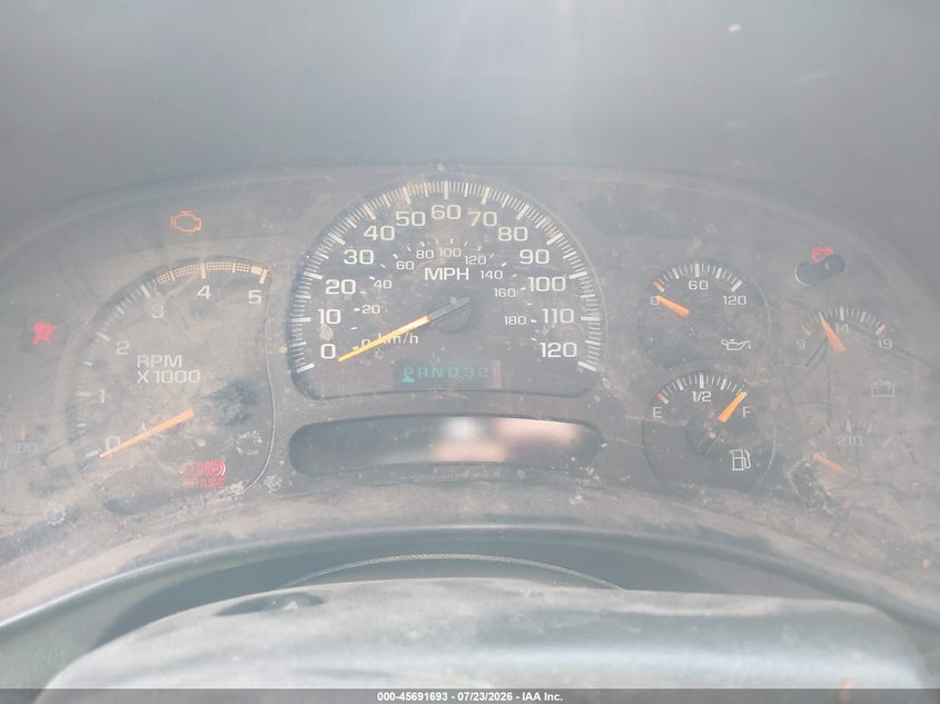 2004 CHEVROLET SILVERADO PICKUP 6.6L V-8 DI, TURBO, 310HP