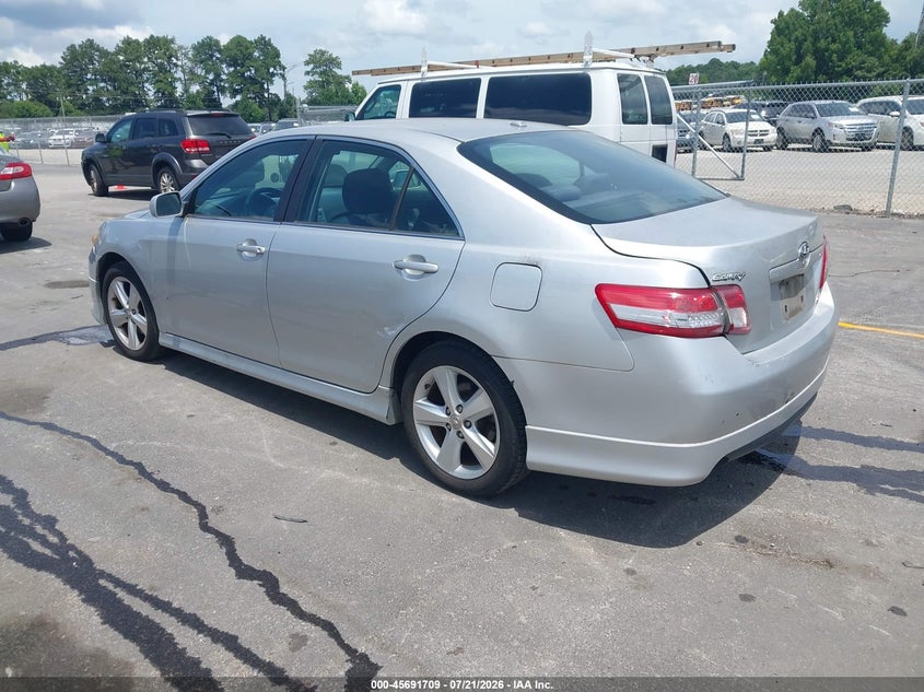 2010 TOYOTA CAMRY auction photo 3