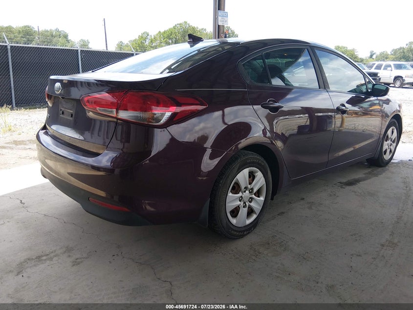 2018 KIA FORTE auction photo 4