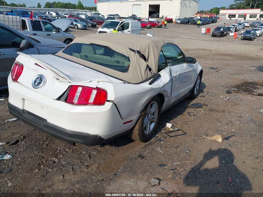 Vin: 1zvbc8em1b5150409, lot: 46190378, ford mustang 20114
