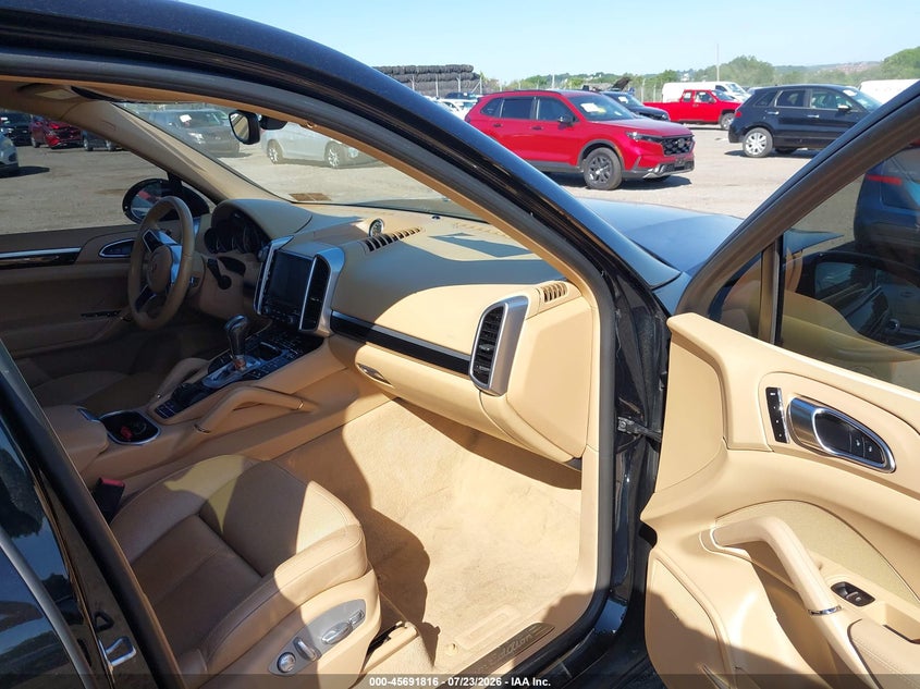 PORSCHE CAYENNE - zdjęcie 5
