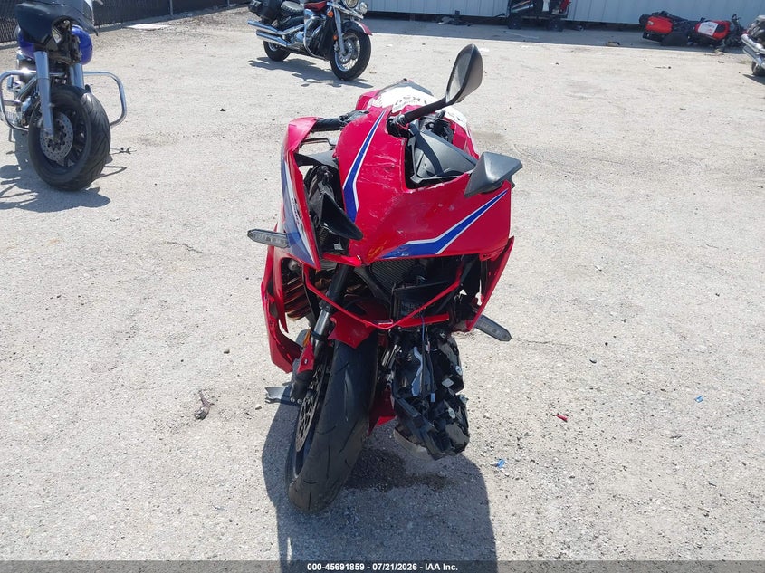 2026 Honda Cbr650 R VIN: MLHRH1552T5201901 Lot: 45691859